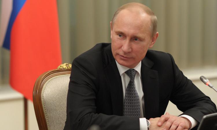 Путин анонсировал начало работы третьей нитки энергомоста в Крым