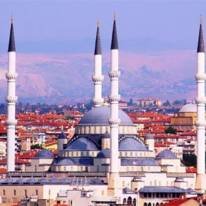 Москва отвергла обвинения Анкары в "этнических чистках" в Сирии