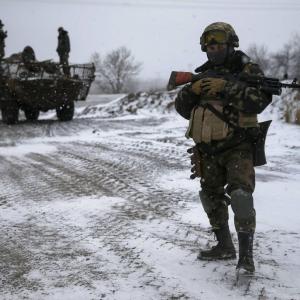 ДНР — итоги недели: 882 обстрела, разрушены 22 дома, есть убитые и раненые