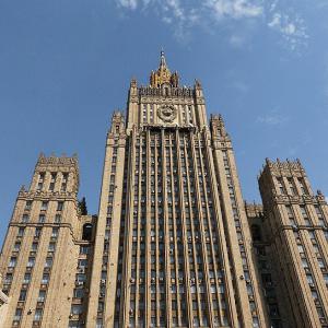 Яценюк: Украина закрыла небо для самолетов РФ с грузом для Сирии