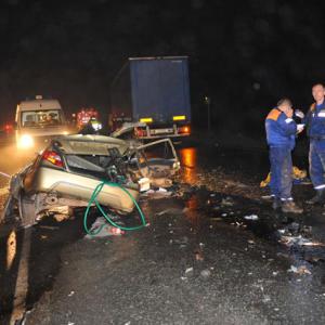 Лобовое столкновение в Омске: водитель погиб на месте, авто искорежено