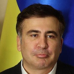 В Одессе установили издевательский памятник Саакашвили