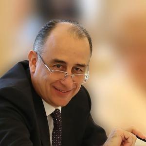 Глава Кабардино-Балкарии потребовал порядка при закупке лекарств