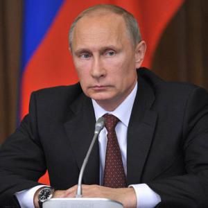 Путин расскажет о самых драматичных моментах за 15 лет президентства