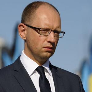 Яценюк на кресле премьера будет "бороться до последнего"