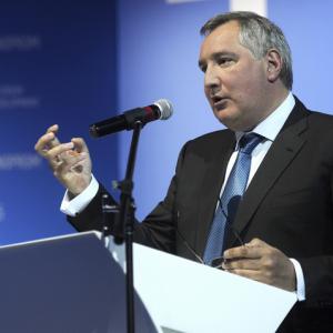 Рогозин: Погоня за голосами «укроканадцев» угробит авиапром Канады