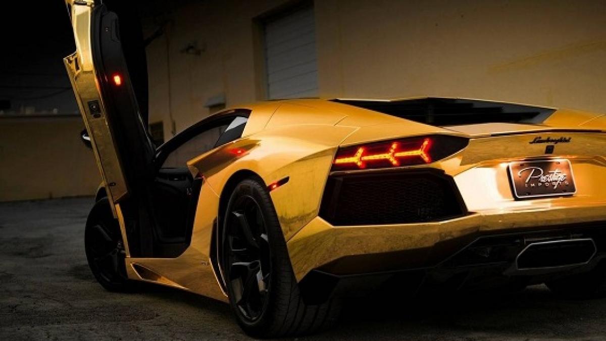 Русские не сдаются: в Воронеже сфотографировали «Ладу», переделанную в Lamborghini Русские не сдаются: в Воронеже сфотографировали «Ладу», переделанную в Lamborghini
