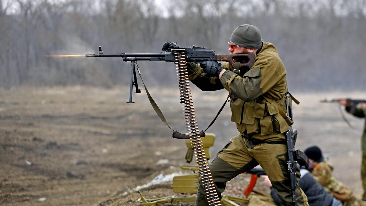 ВСУ обрушили огонь на Донецк с разных направлений ВСУ обрушили огонь на Донецк с разных направлений
