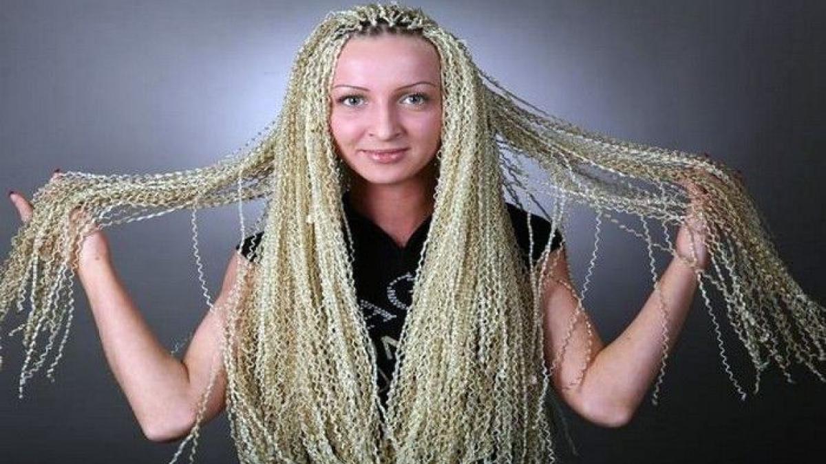 причёска косички зизи Причёска „косички зизи“: виды плетения, правила ухода за волосами, звёздные примеры, фото, видео