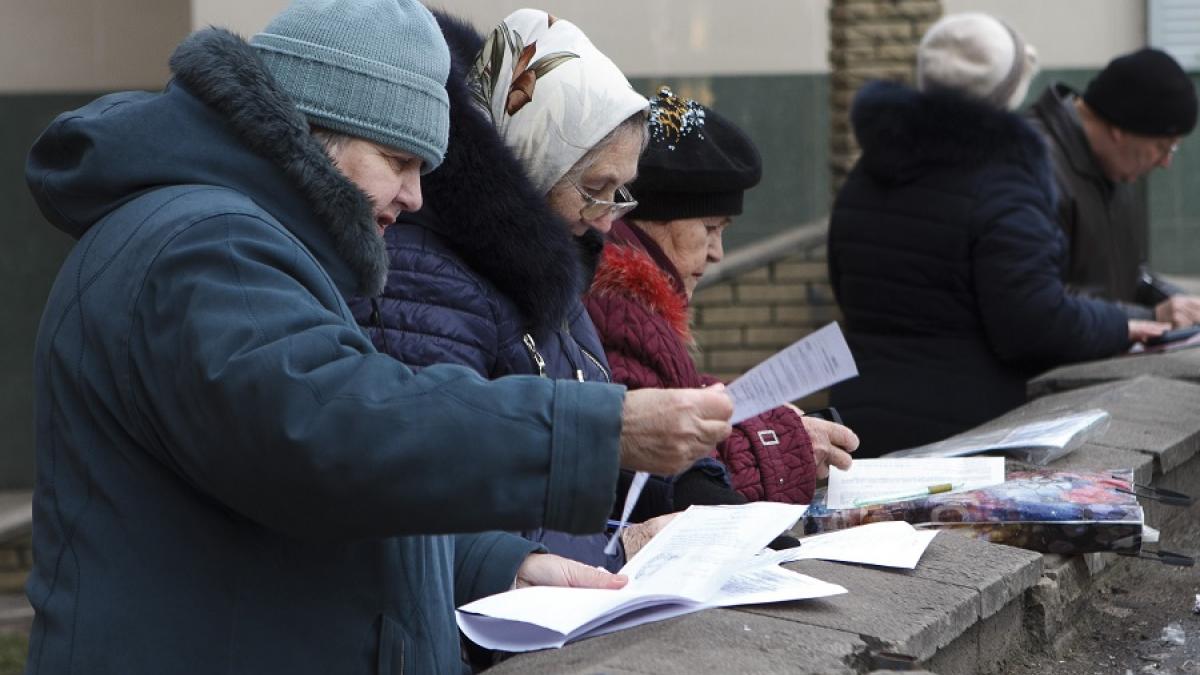 Пенсии россиян впадут в зависимость от госбюджета Пенсии россиян впадут в зависимость от бюджета