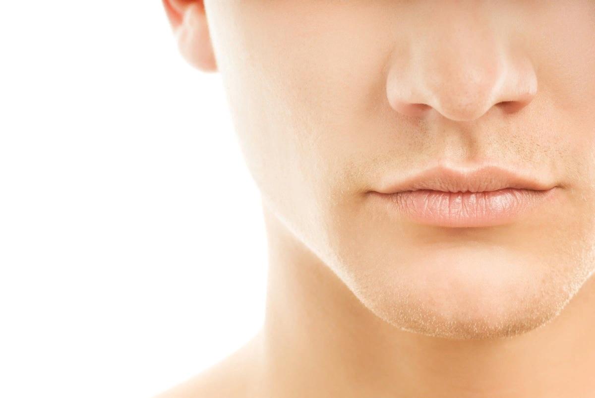Как у мужчин выглядят губы бантиком. Если у мужчины губы бантиком – можешь смело звать его романтиком. Естественная припухлость по центру на верхней и нижней губе