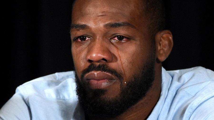 Турнир UFC 232 перенесен: Джон Джонс снова сдал положительный допинг-тест