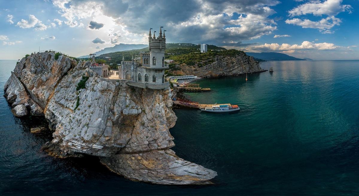 Крымский парламент отказался переименовать полуостров