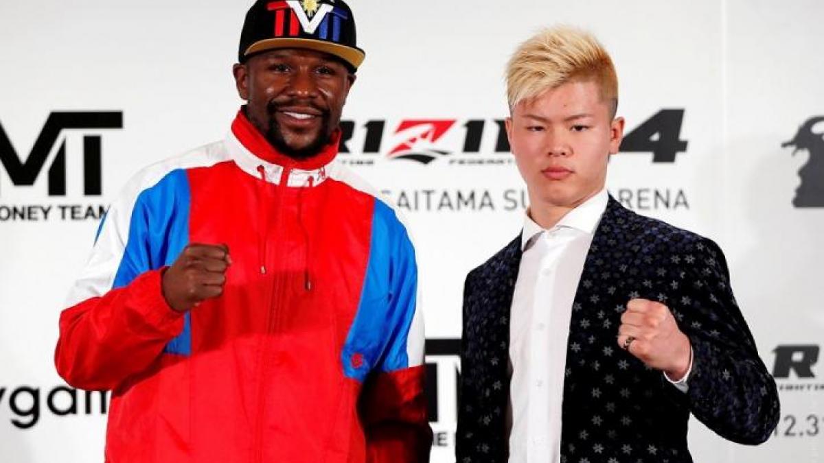Флойд Мейвезер открестился от боя в MMA Флойд Мейвезер открестился от боя в MMA: «Я боксер в отставке»