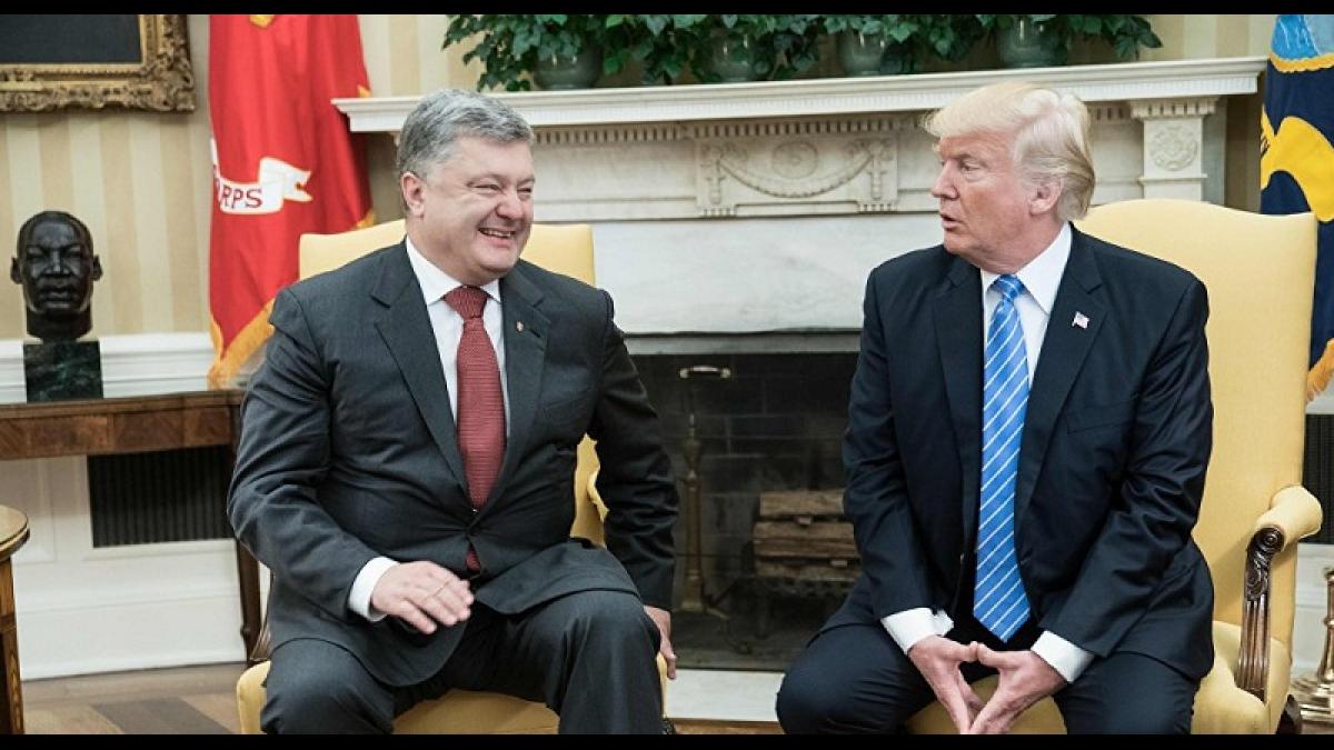 Пушков раскрыл, почему Трамп не пожал руку Порошенко на самом деле Пушков раскрыл, почему Трамп не пожал руку Порошенко на самом деле