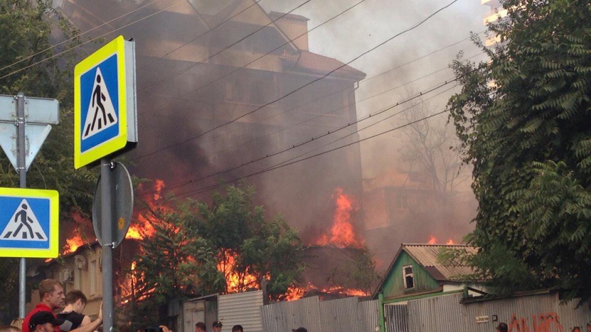 Крупный пожар в Ростове