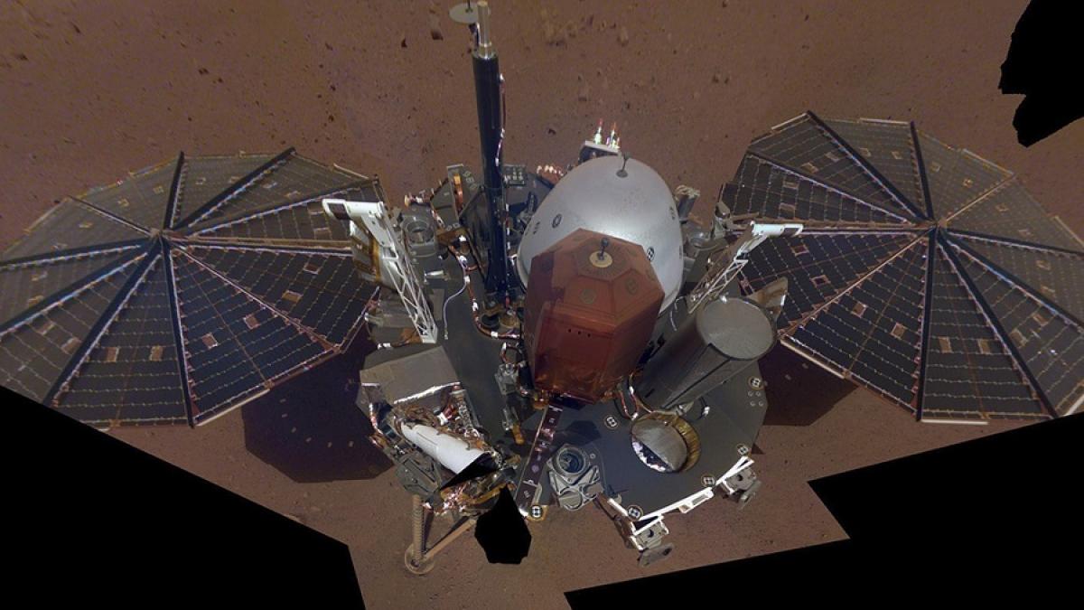 Первое селфи с Марса от межпланетного аппарата InSight Первое селфи с Марса: межпланетный аппарат InSight прислал новые снимки