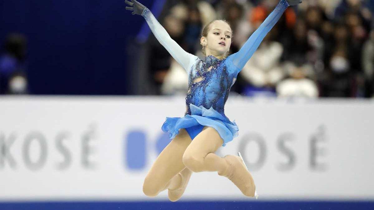 Гран-при в Москве выиграла Александра Трусова Александра Трусова с двумя падениями выиграла Гран-при в Москве