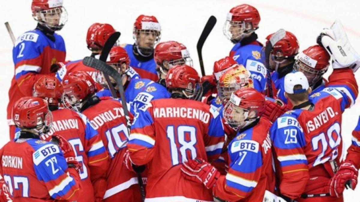 Юниорский чемпионат мира по хоккею - 2018: результаты матчей - сборная России вышла в ¼ финала, расписание игр плей-офф, турнирная таблица по итогам ЮЧМ Юниорский чемпионат мира по хоккею - 2018: результаты матчей - сборная России вышла в ¼ финала, расписание игр плей-офф, турнирная таблица по итогам ЮЧМ