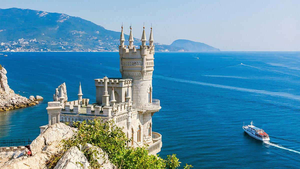 Кремль жестко ответил Киеву на угрозы по Крыму Кремль жестко ответил Киеву на угрозы по Крыму, а в самом Крыму посмеялись над Украиной