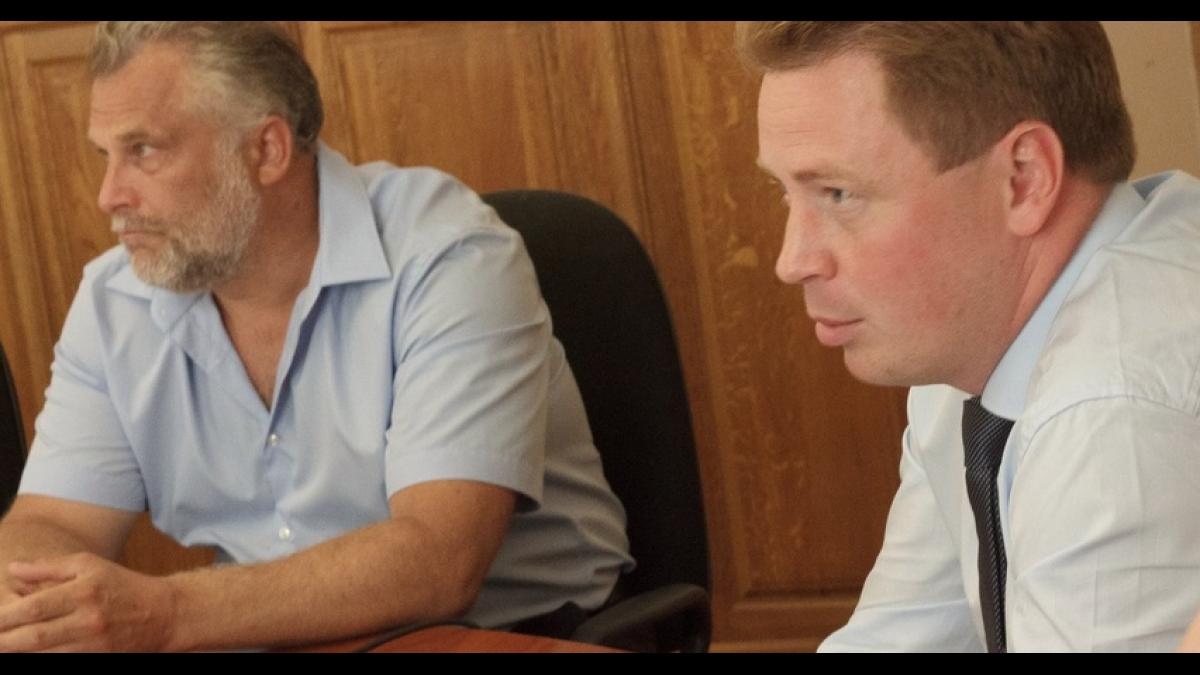 Чалый встретился с Овсянниковым Чалый встретился с Овсянниковым
