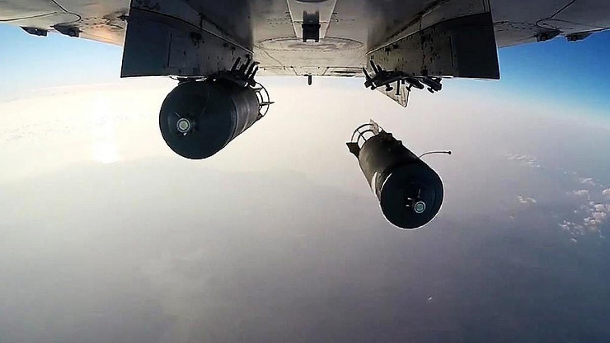 Русские пошутили: США не верят в уничтожение Россией второго лица ИГ Российские бомбардировщики