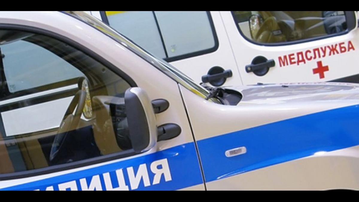 В ДТП на трассе в Дагестане один человек погиб и двое пострадали Скорая и полиция