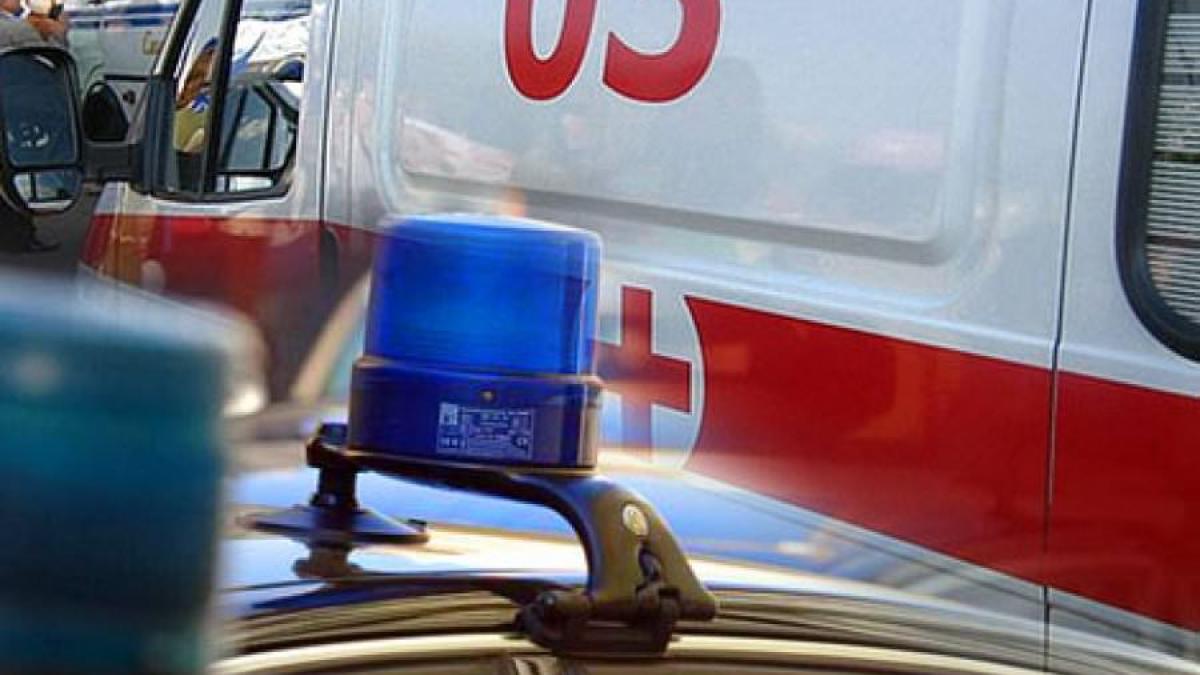 В ДТП на трассе под Липецком разбились насмерть пять человек, включая ребенка Скорая и полиция