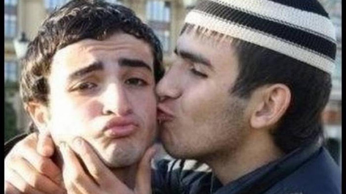 Названо число покинувших Чечню из-за гомофобии жителей