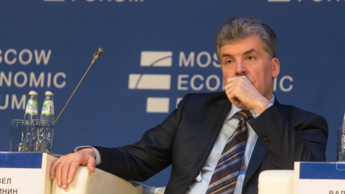 Дудь напомнил Грудинину о споре «на усы» Дудь напомнил Грудинину о споре «на усы»