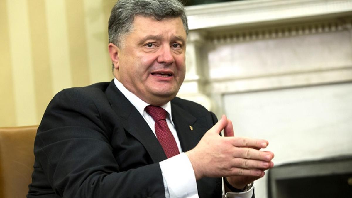 Евродепутаты призвали Порошенко возглавить гей-парад Евродепутаты призвали Порошенко возглавить гей-парад