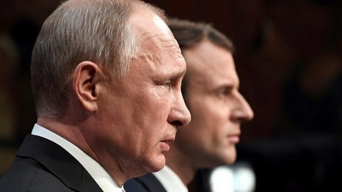 Евросоюз начал отменять санкции против России Евросоюз отменил часть санкций против России