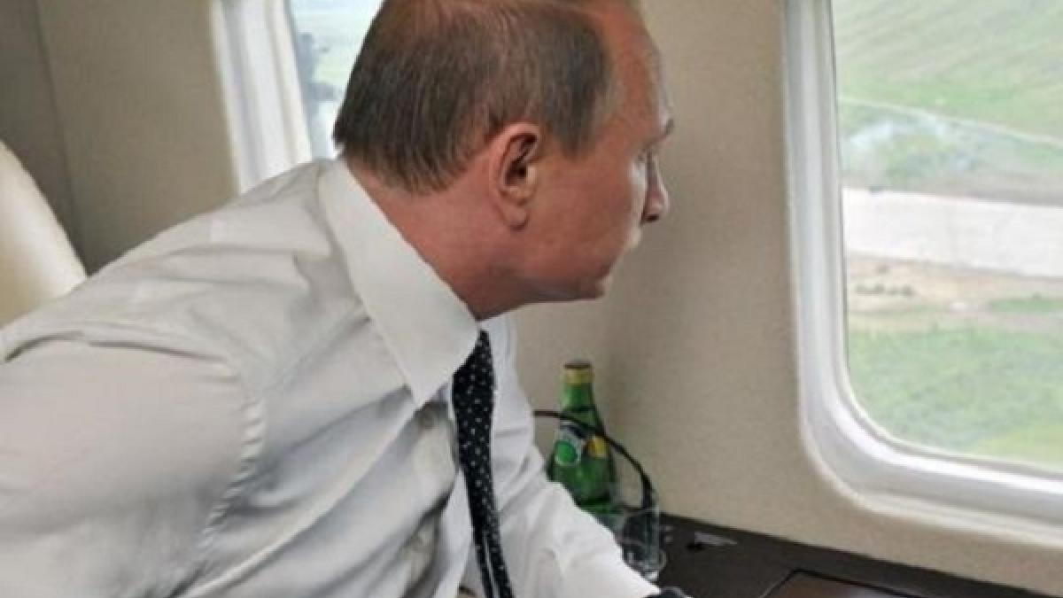 Российские истребители защищали борт №1 с президентом РФ в небе над Сирией Путин летит над Сирией под прикрытием