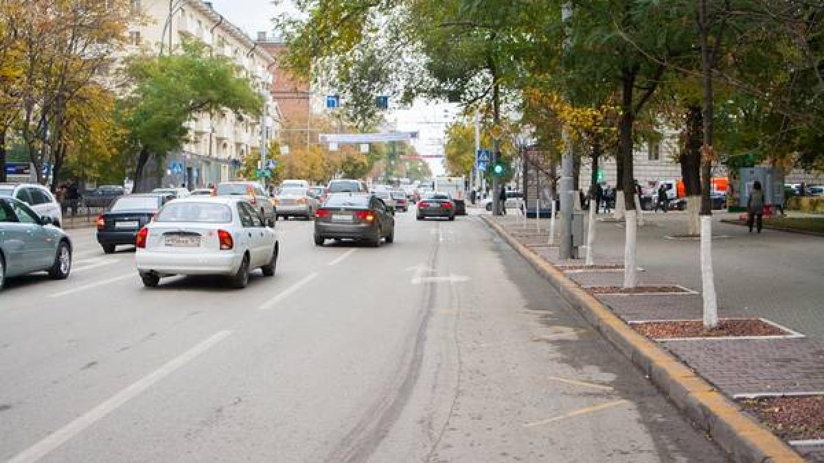 В Ростове труп мужчины обнаружен на автобусной остановке В Ростове труп мужчины обнаружен на автобусной остановке