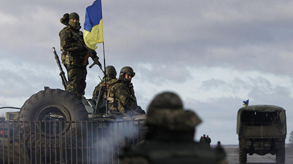 Силовики захватили подконтрольное Киеву село в Луганской области Силовики захватили подконтрольное Киеву село в Луганской области