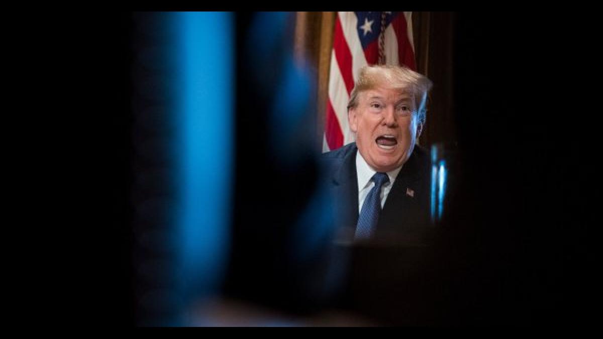 МИД ответил на заявление Трампа о готовящемся ударе США по Сирии Трамп агрессивно пригрозил России: «Ждите наши умные ракеты»