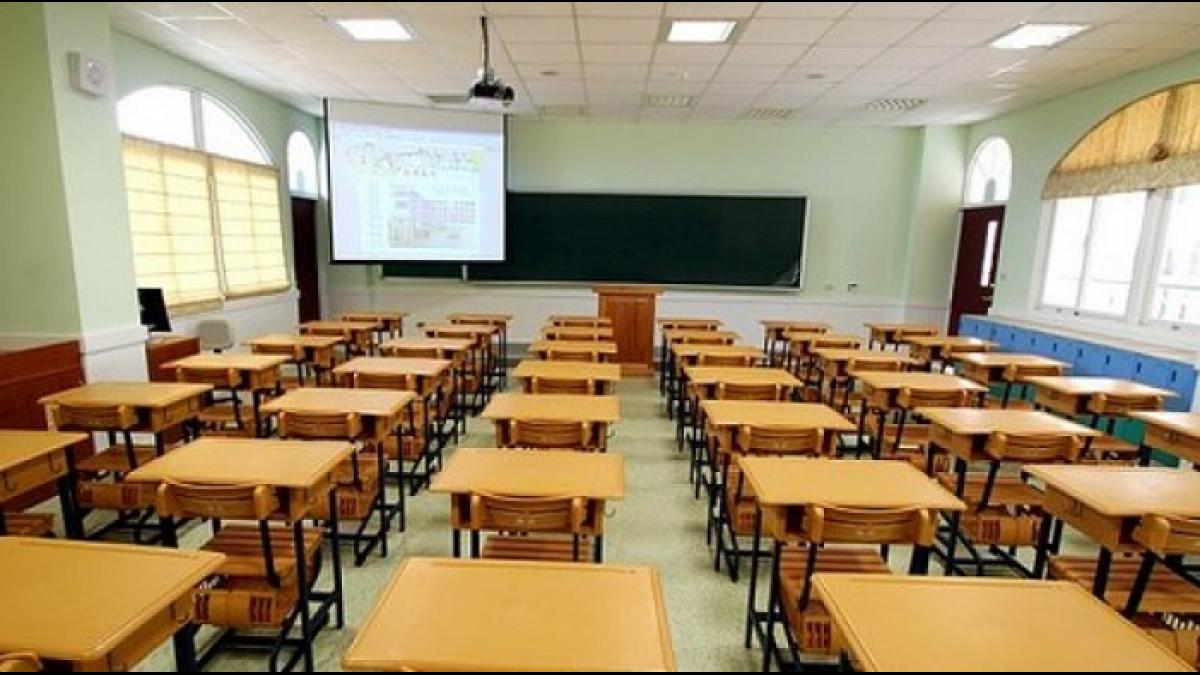 Избившую школьника учительницу отстранили от работы в Хабаровском крае Против учителя в Комсомольске-на-Амуре возбудили дело после избиения ученика