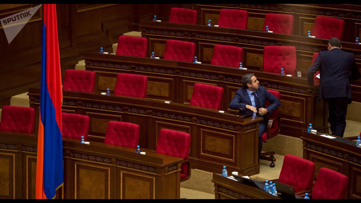 Нацсобрание Армении Парламент Армении распущен