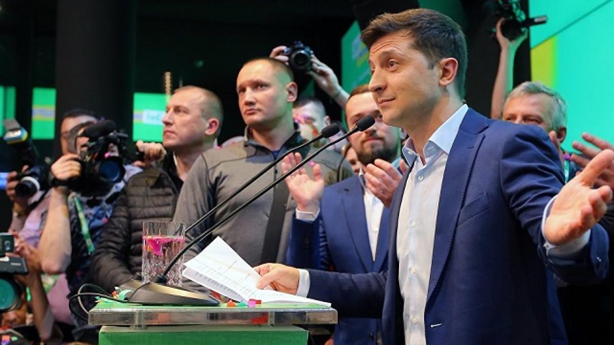 Зеленский Команда Зеленского озвучила условие противостояния с Верховной Радой