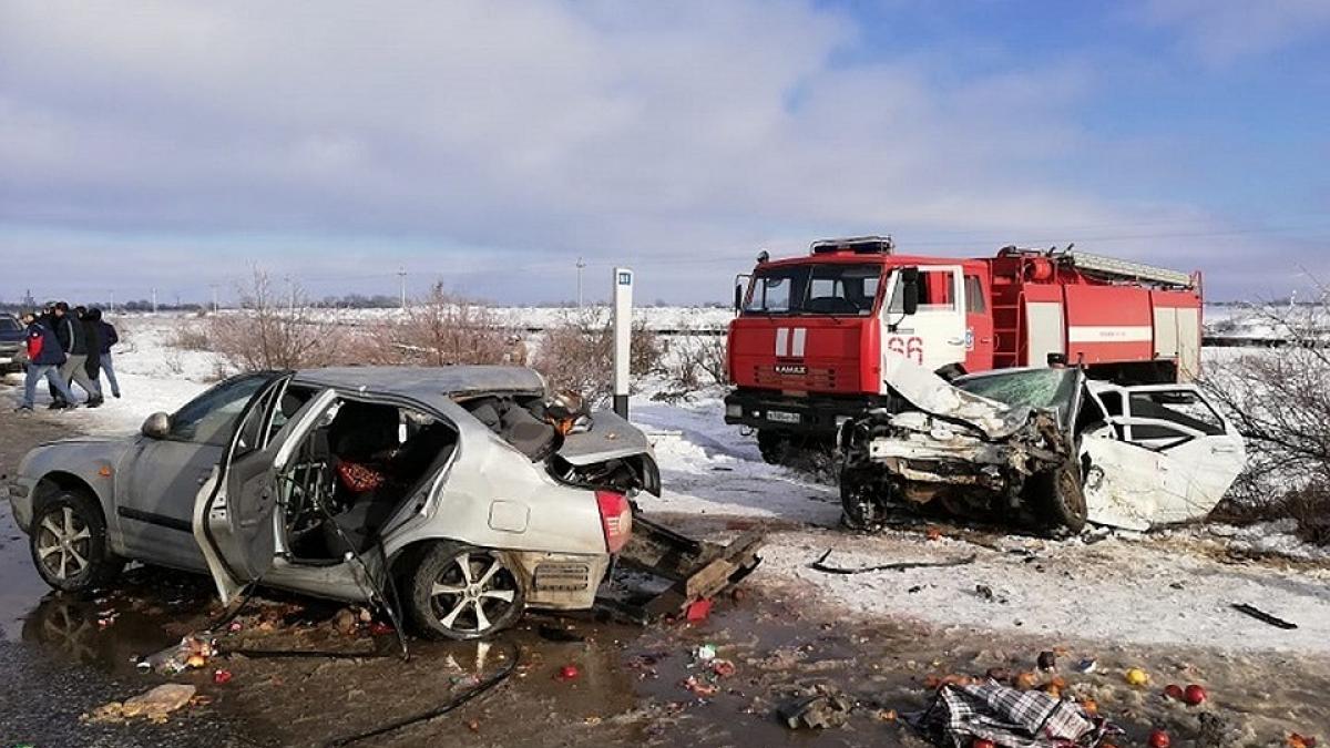 На Ставрополье страшная авария унесла две жизни На Ставрополье страшная авария унесла две жизни