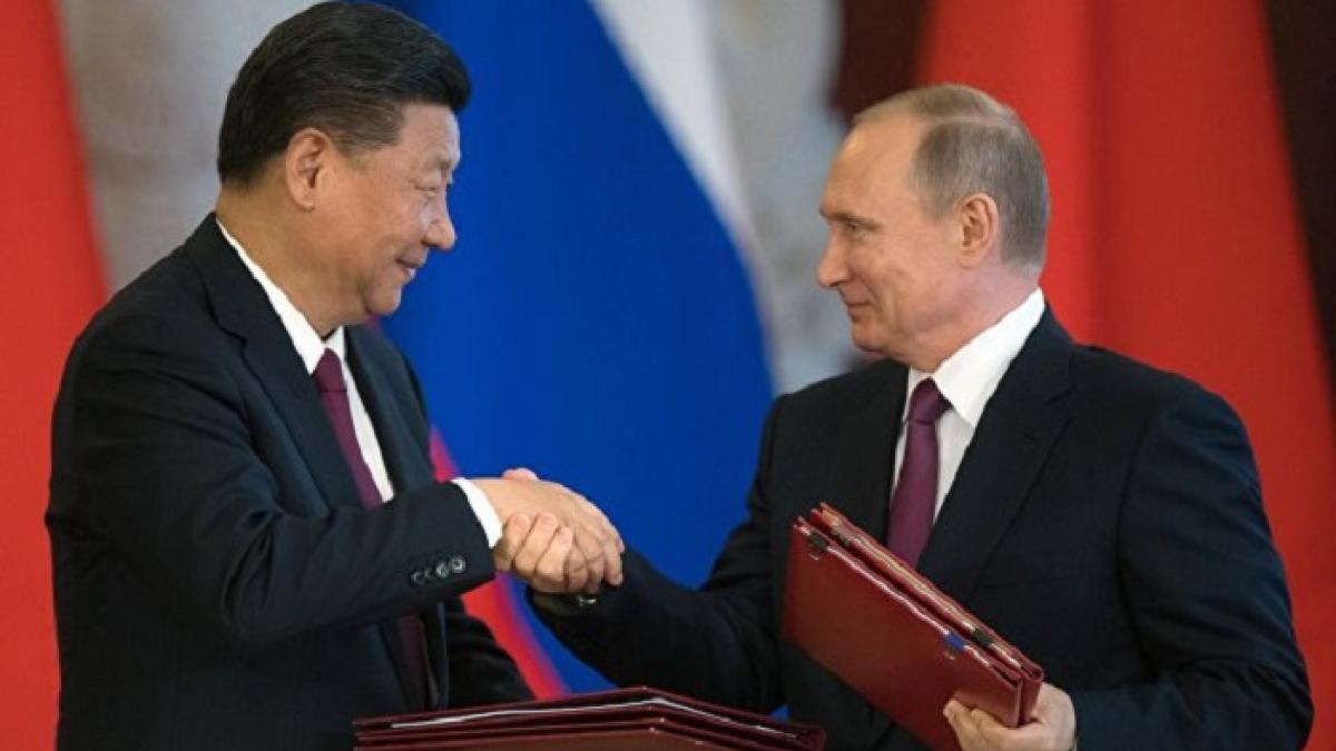 Путин и Си Цзиньпин Путин и Си Цзиньпин