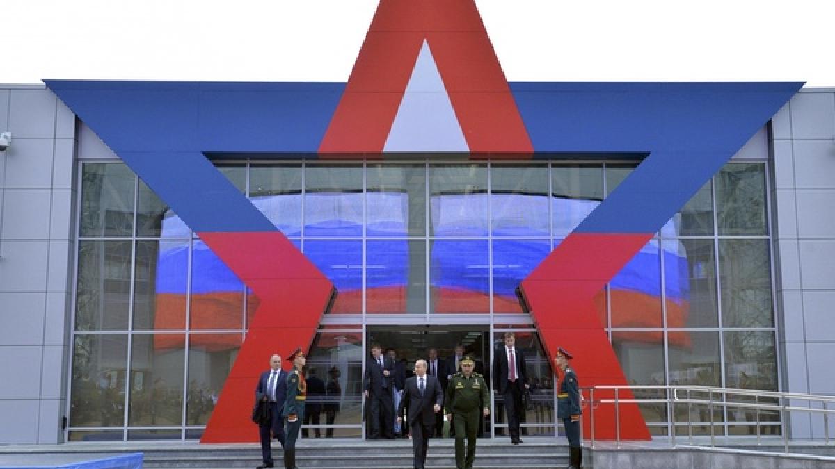 Военная выставка «Армия-2016»: территория военного превосходства России Военная выставка «Армия-2016»: территория военного превосходства России, пугающая весь мир