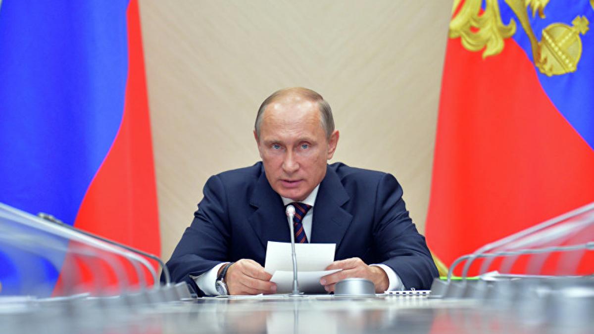 Владимир Путин провел ночную встречу в Кремле с Кадыровым Путин провел ночную встречу в Кремле
