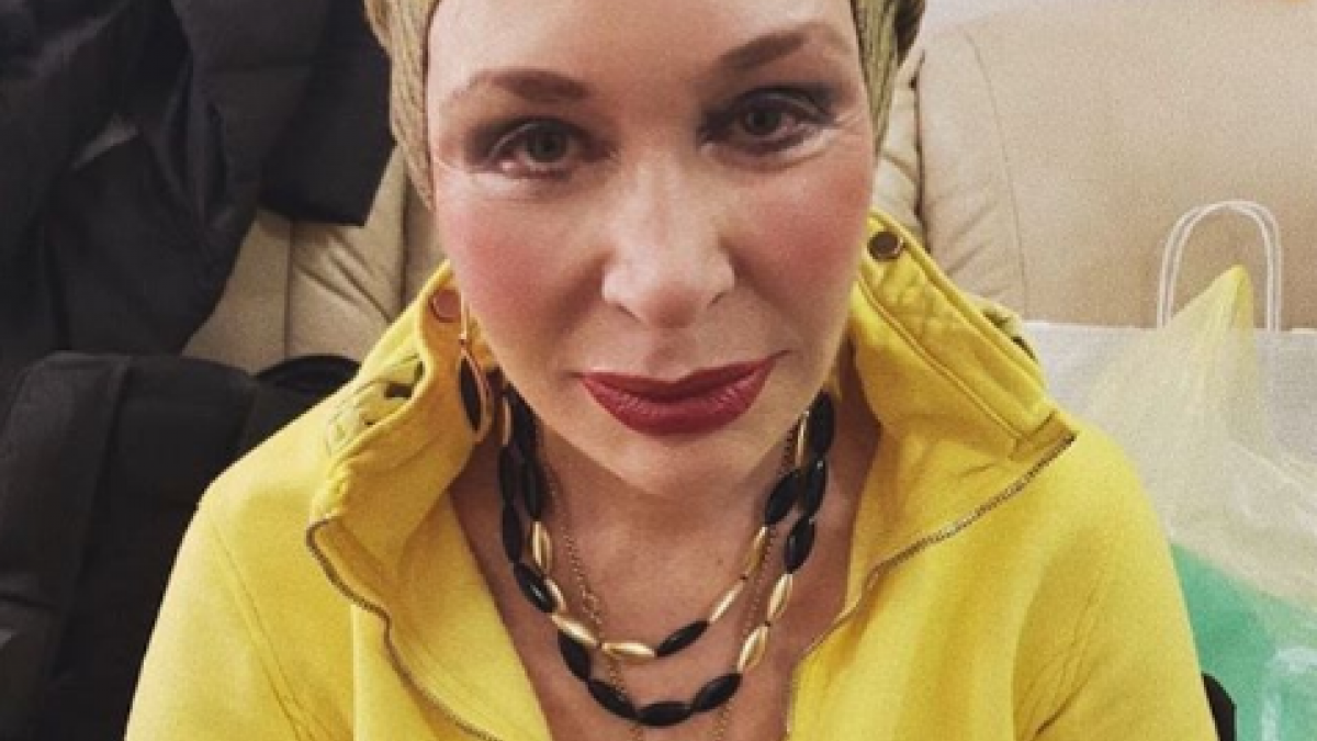 71-летняя Татьяна Васильева в мини-бикини довела поклонников до тошноты - СМИ Татьяна Васильева в мини-бикини, фото
