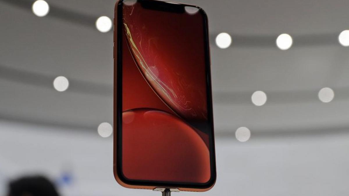 iPhone XR iPhone XR