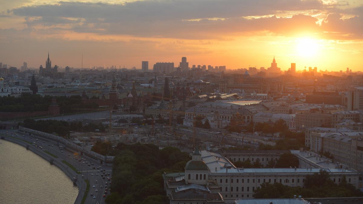 Последние новости сегодня. О скором похолодании в Москве предупредили синоптики