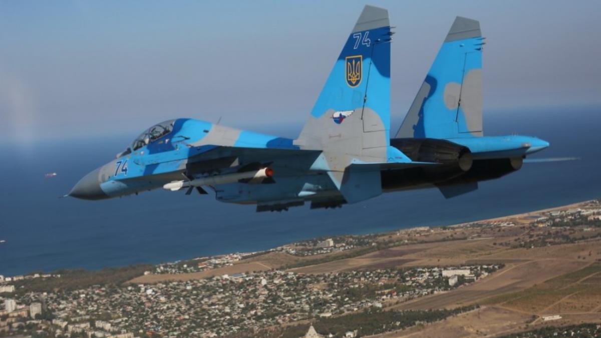 Су-27 разбился на Украине Су-27 разбился на Украине: озвучены подробности