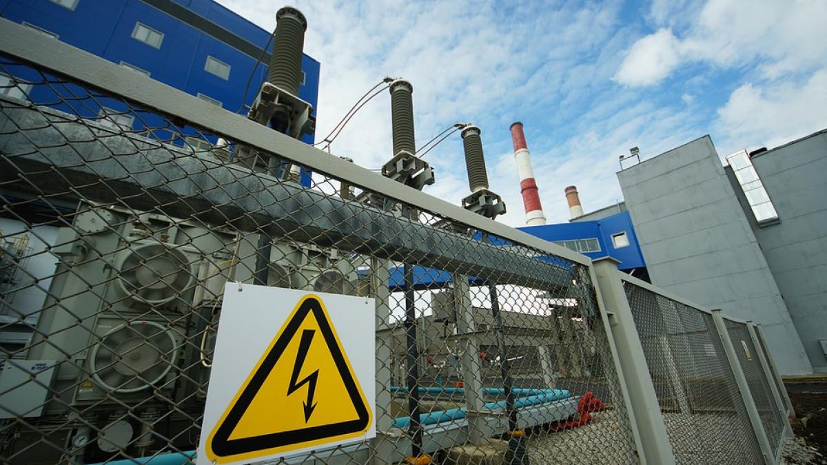 Последние новости сегодня. На Украине под угрозой обесточивания оказался крупный химический завод