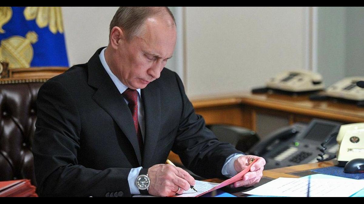 Владимир Путин Путин помиловал женщину старше 80 лет