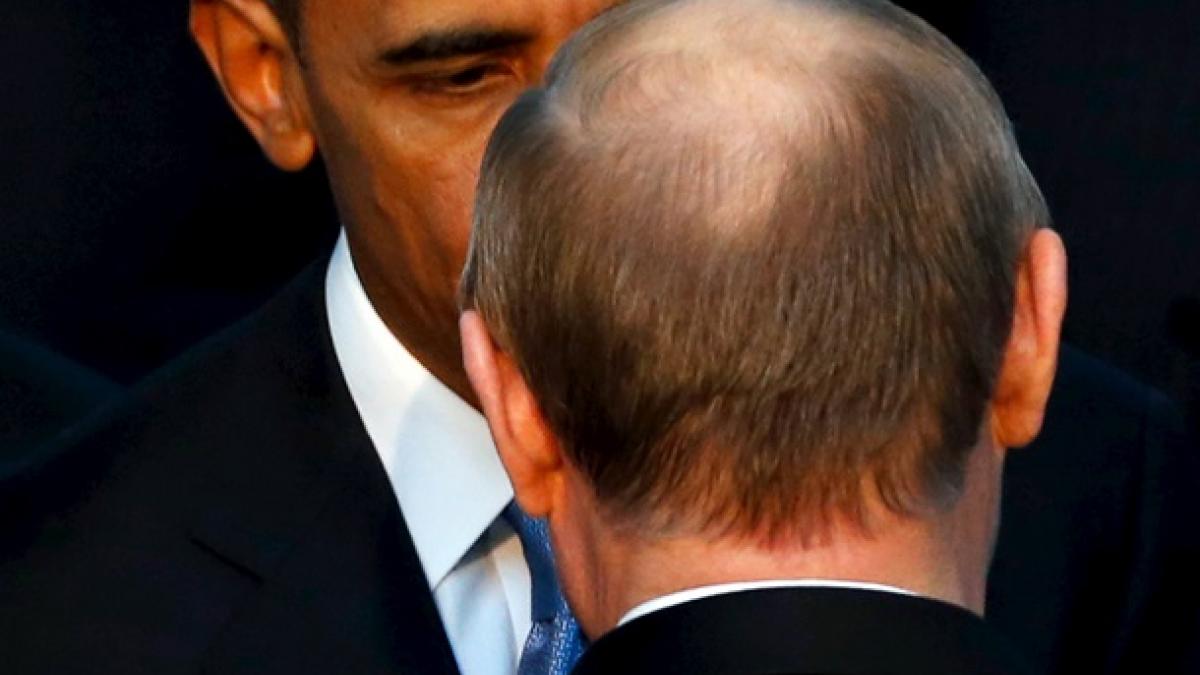 Фото, которое войдет в историю: на G20 Путин и Обама испепелили друг друга «стальным» взглядом Кадры войдут в историю: Владимир Путин и Барак Обама испепелили друг друга взглядом на G20